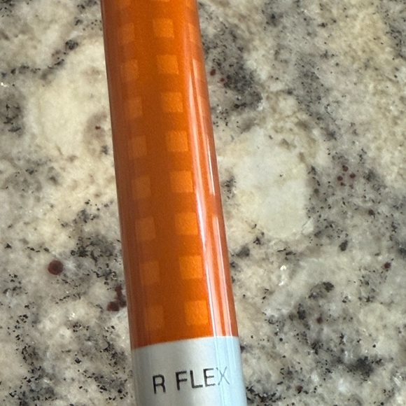 Tommy Armour Hot Scot Driver 10.5 Regular Flex Grafalloy Graphite Shaft 46” R - Picture 7 of 11